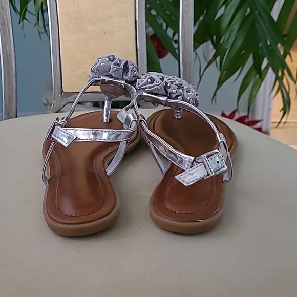 Gianni Bini Ladies Sandals ❤️ - Picture 5 of 8